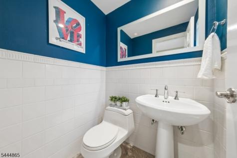 144 Walker Road West Orange NJ 07052