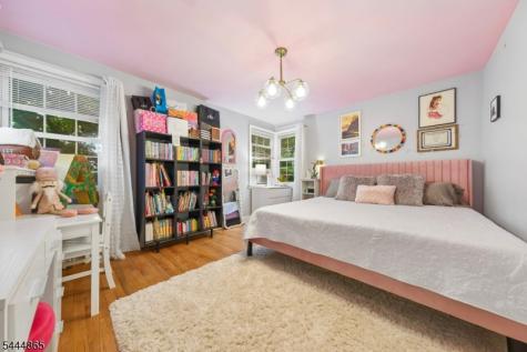 144 Walker Road West Orange NJ 07052