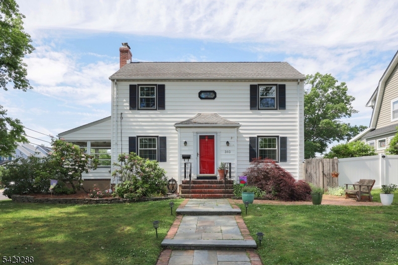 303 E Webster Avenue Roselle Park NJ 07204