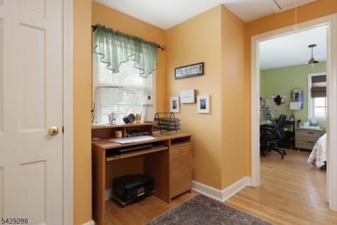 303 E Webster Avenue Roselle Park NJ 07204