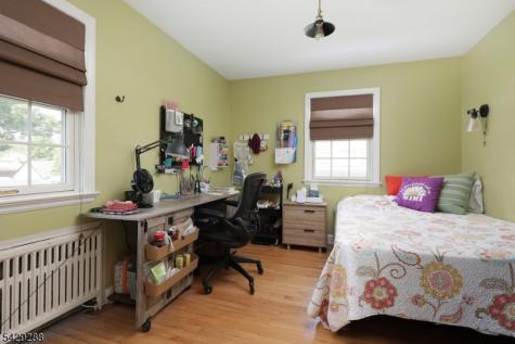 303 E Webster Avenue Roselle Park NJ 07204