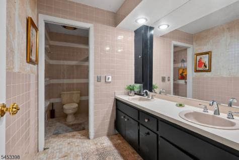 4 Tornillo Road West Orange NJ 07052