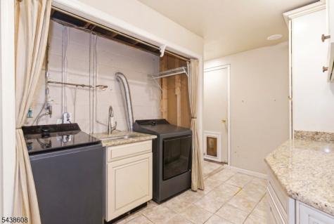 15 Orchid Court Deptford NJ 08096