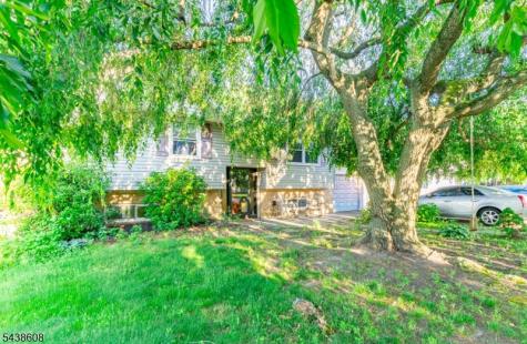 15 Orchid Court Deptford NJ 08096