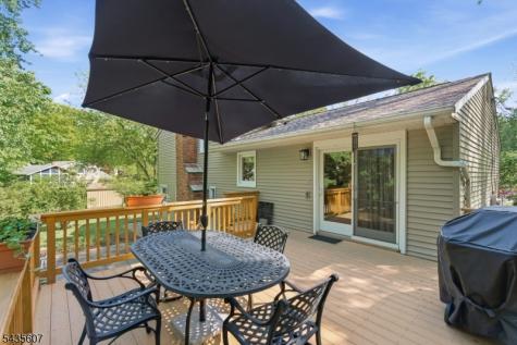 9 Jayne Terrace Ringwood NJ 07456