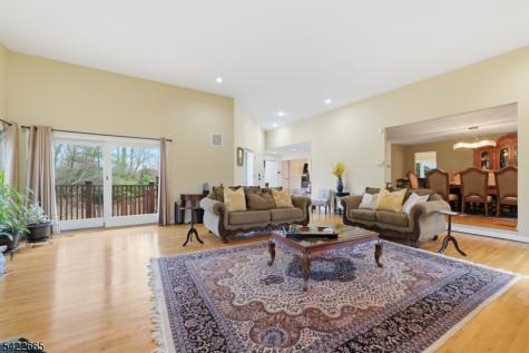947 Franklin Lake Road Franklin Lakes NJ 07417