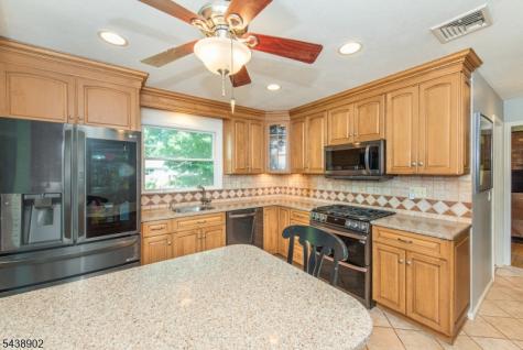 4 Hover Drive Mount Arlington NJ 07856