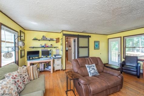 4 Hover Drive Mount Arlington NJ 07856