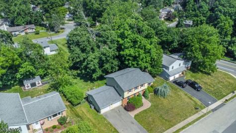 4 Hover Drive Mount Arlington NJ 07856
