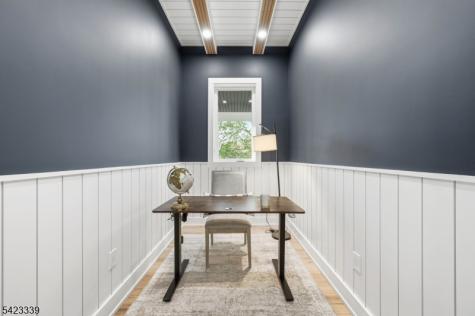 11 Elmwood Court Livingston NJ 07039