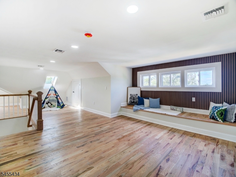 314 Madison Hill Road Clark NJ 07066