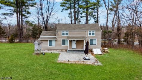 28 Wagners Lane Warren NJ 07059