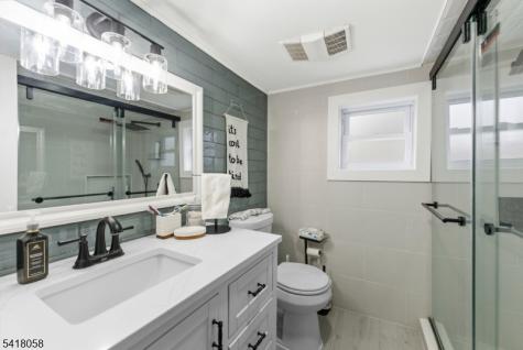 28 Wagners Lane Warren NJ 07059