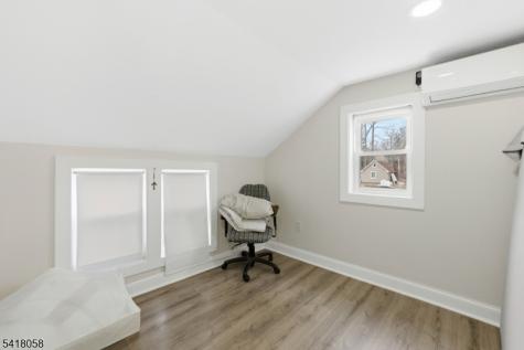 28 Wagners Lane Warren NJ 07059