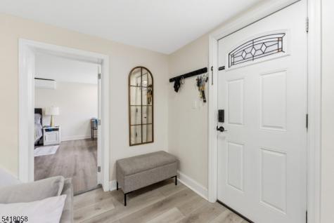 28 Wagners Lane Warren NJ 07059