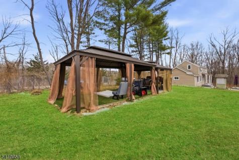 28 Wagners Lane Warren NJ 07059