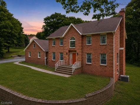136 Henderson Road West Milford NJ 07460
