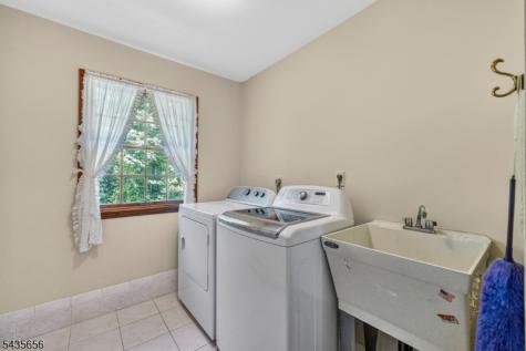 136 Henderson Road West Milford NJ 07460