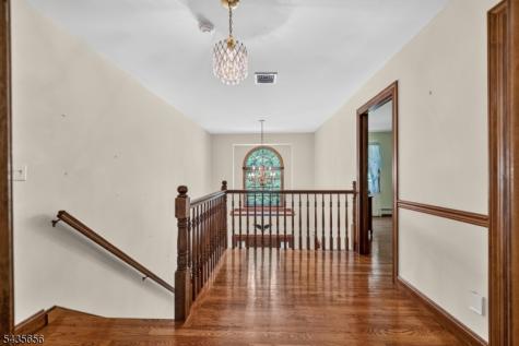 136 Henderson Road West Milford NJ 07460