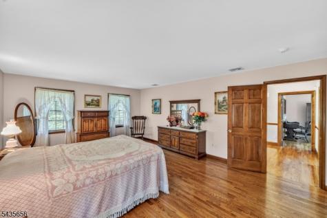 136 Henderson Road West Milford NJ 07460
