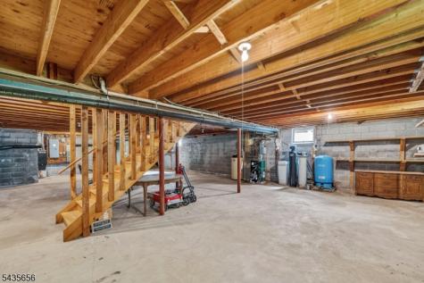 136 Henderson Road West Milford NJ 07460