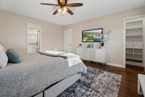 28 Elmwood Road Springfield NJ 07081