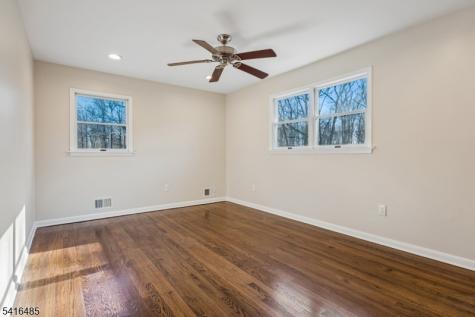 28 Elmwood Road Springfield NJ 07081