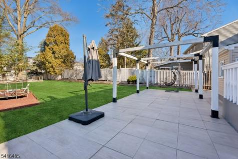 28 Elmwood Road Springfield NJ 07081