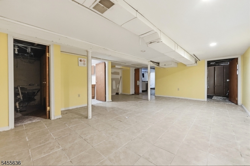 2138 Stecher Avenue Union NJ 07083