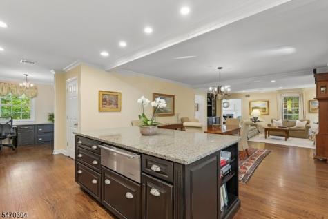 6 Cleveland Road Summit NJ 07901