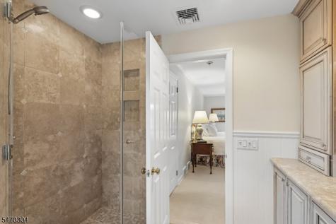 6 Cleveland Road Summit NJ 07901