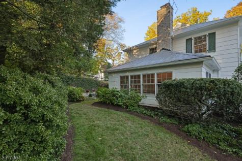 6 Cleveland Road Summit NJ 07901