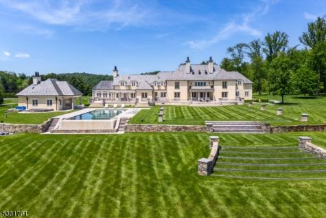 Far Hills NJ 07931