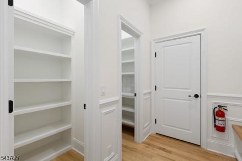 13 Harding Place Livingston NJ 07039