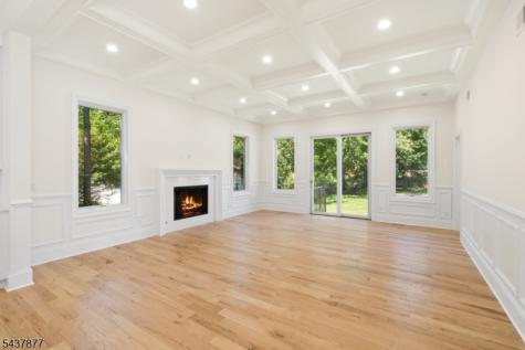 13 Harding Place Livingston NJ 07039