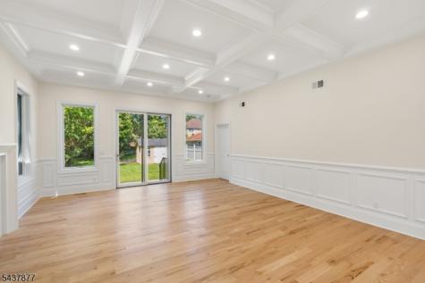 13 Harding Place Livingston NJ 07039