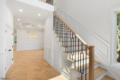 13 Harding Place Livingston NJ 07039