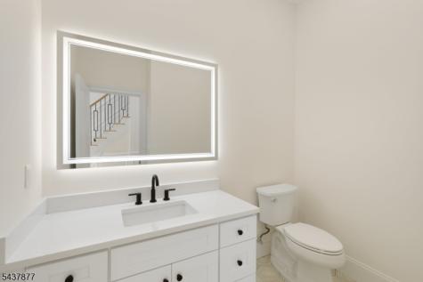 13 Harding Place Livingston NJ 07039