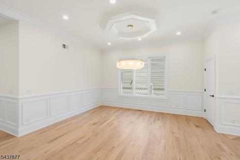 13 Harding Place Livingston NJ 07039