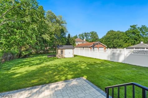 13 Harding Place Livingston NJ 07039
