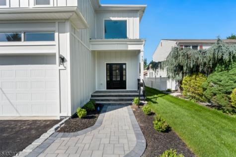 13 Harding Place Livingston NJ 07039
