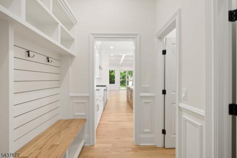 13 Harding Place Livingston NJ 07039