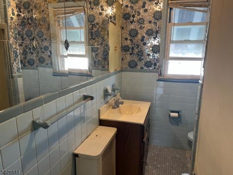 109 High Street West Orange NJ 07052