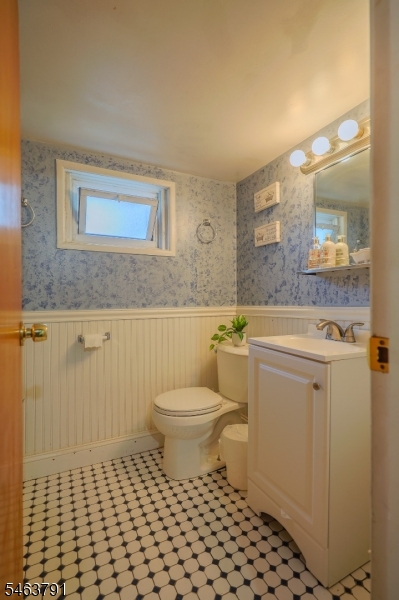2035 Balmoral Avenue Union NJ 07083
