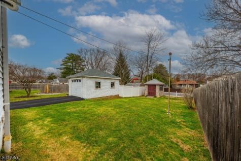 438 3RD Avenue Garwood NJ 07027
