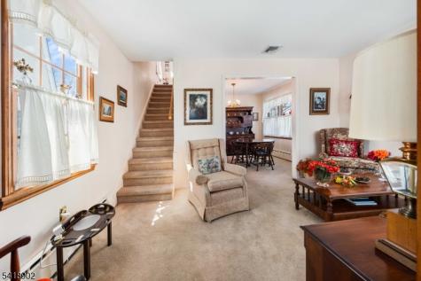 438 3RD Avenue Garwood NJ 07027