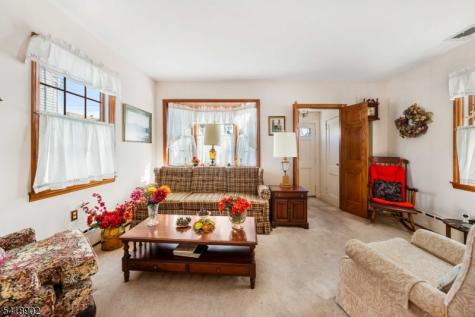 438 3RD Avenue Garwood NJ 07027