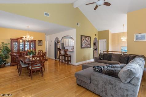 71 Parker Avenue Hawthorne NJ 07506