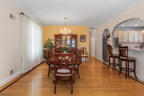 71 Parker Avenue Hawthorne NJ 07506