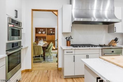 4 Ash Avenue West Orange NJ 07052